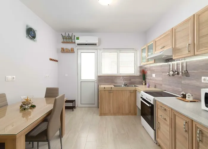 Lilla Cozy House Apartament *